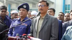 অন্তর্বর্তীকালীন সরকার কোনো দলের পক্ষে নয়: পররাষ্ট্র উপদেষ্টা